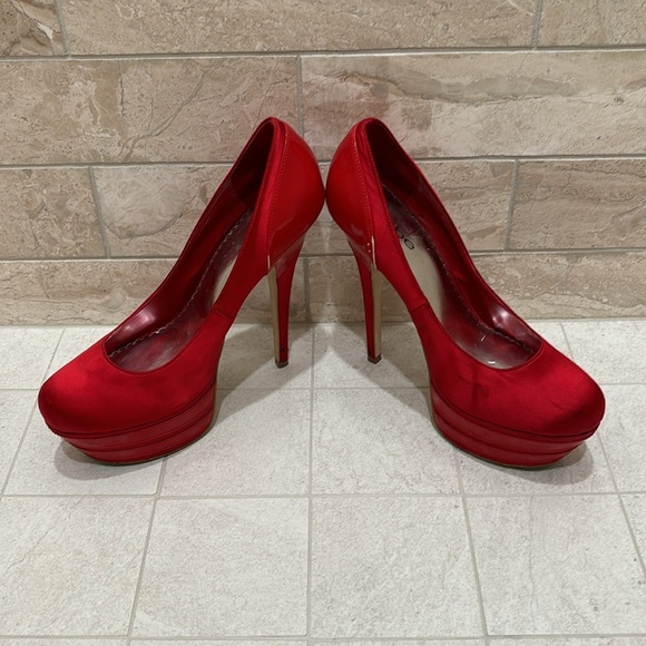 bebe Platform Red Stiletto Heels Size 8 - Picture 2 of 12